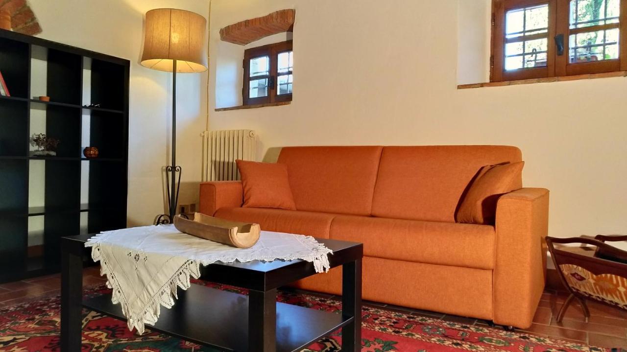 Villa La Nussa Каполона Экстерьер фото